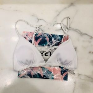 white ribbed triangle bikini top!